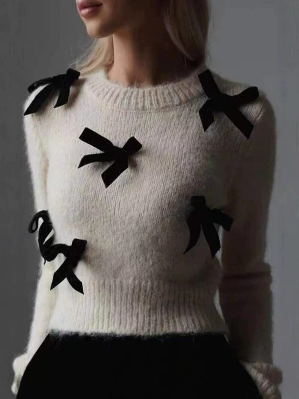 Zara White Knit Sweater with Bow Round Neck Long Sleeve Winter Top